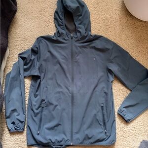 Vuori Men's Light BLUE, Trainer Shell, Men’s Medium